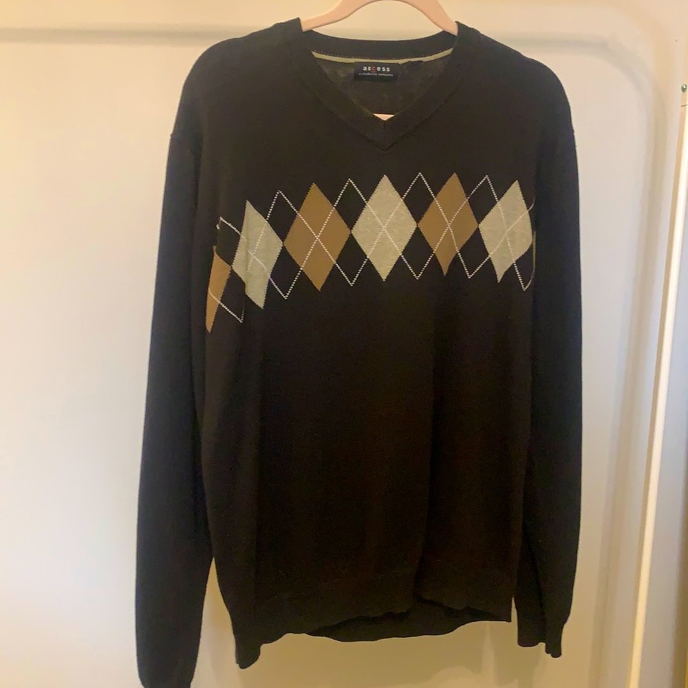 Axcess Black argyle v-neck sweater